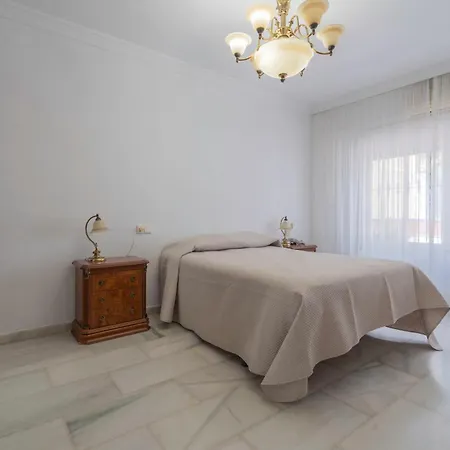 Casa Calzado Guerra * Fuengirola